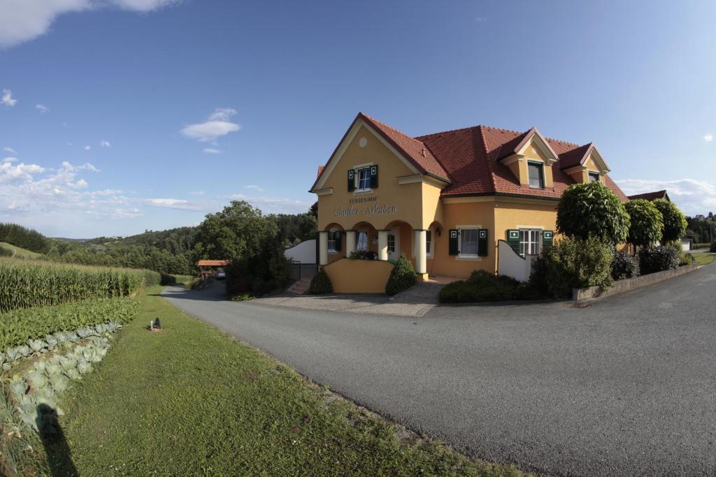 Ferienhof Uhudler-Arkaden Stegersbach Exteriör bild